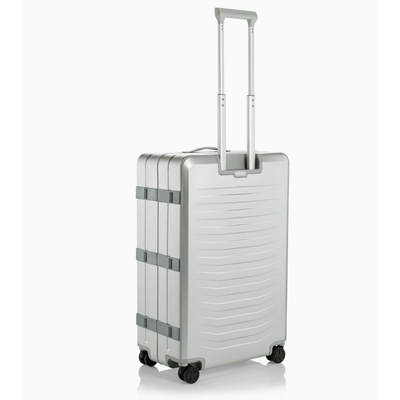Porsche Design Aluminum 4W Spinner 31"