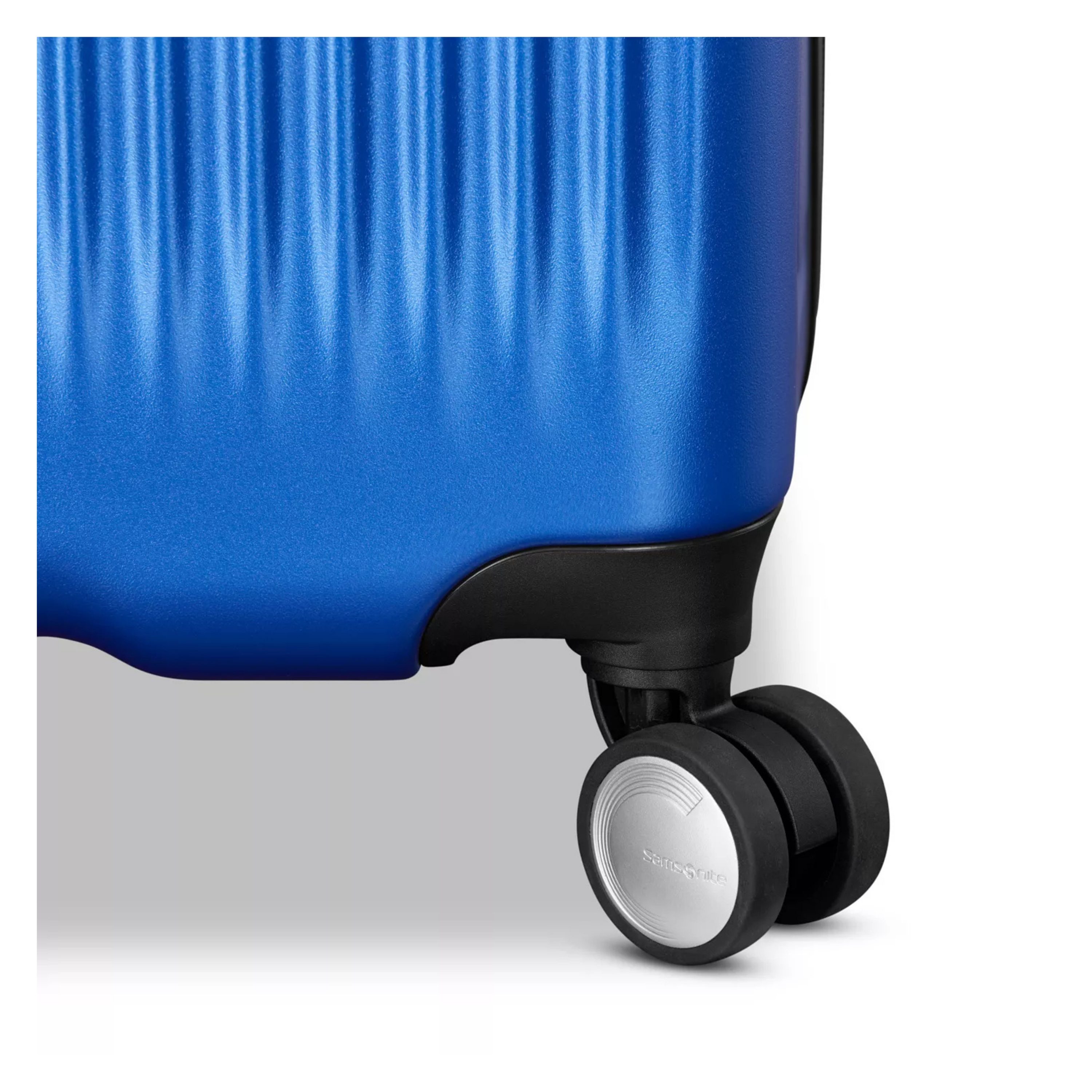 Samsonite Opto 4 Carry-On Spinner