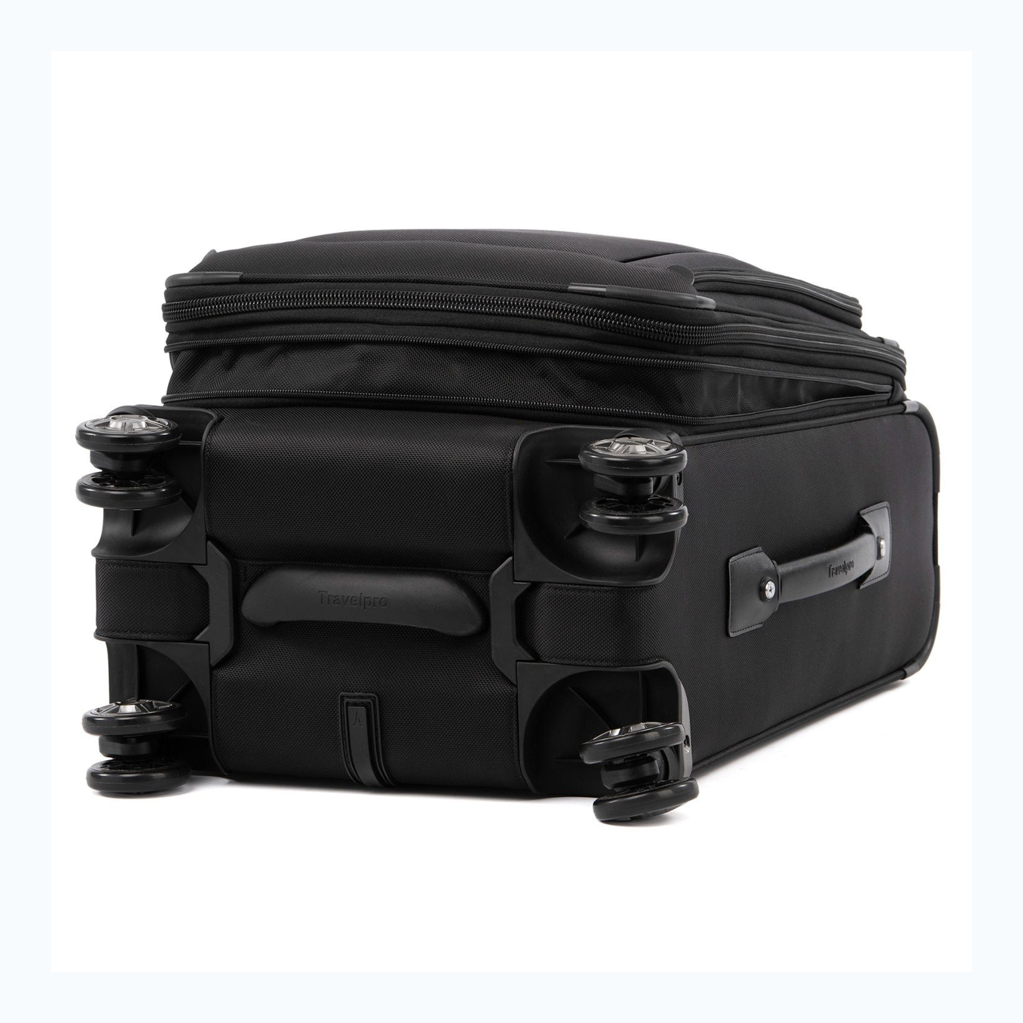Travelpro Platinum Elite Carry-On Expandable Business Plus Spinner 20"