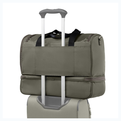 Travelpro Maxlite 5 Drop-Bottom Weekender