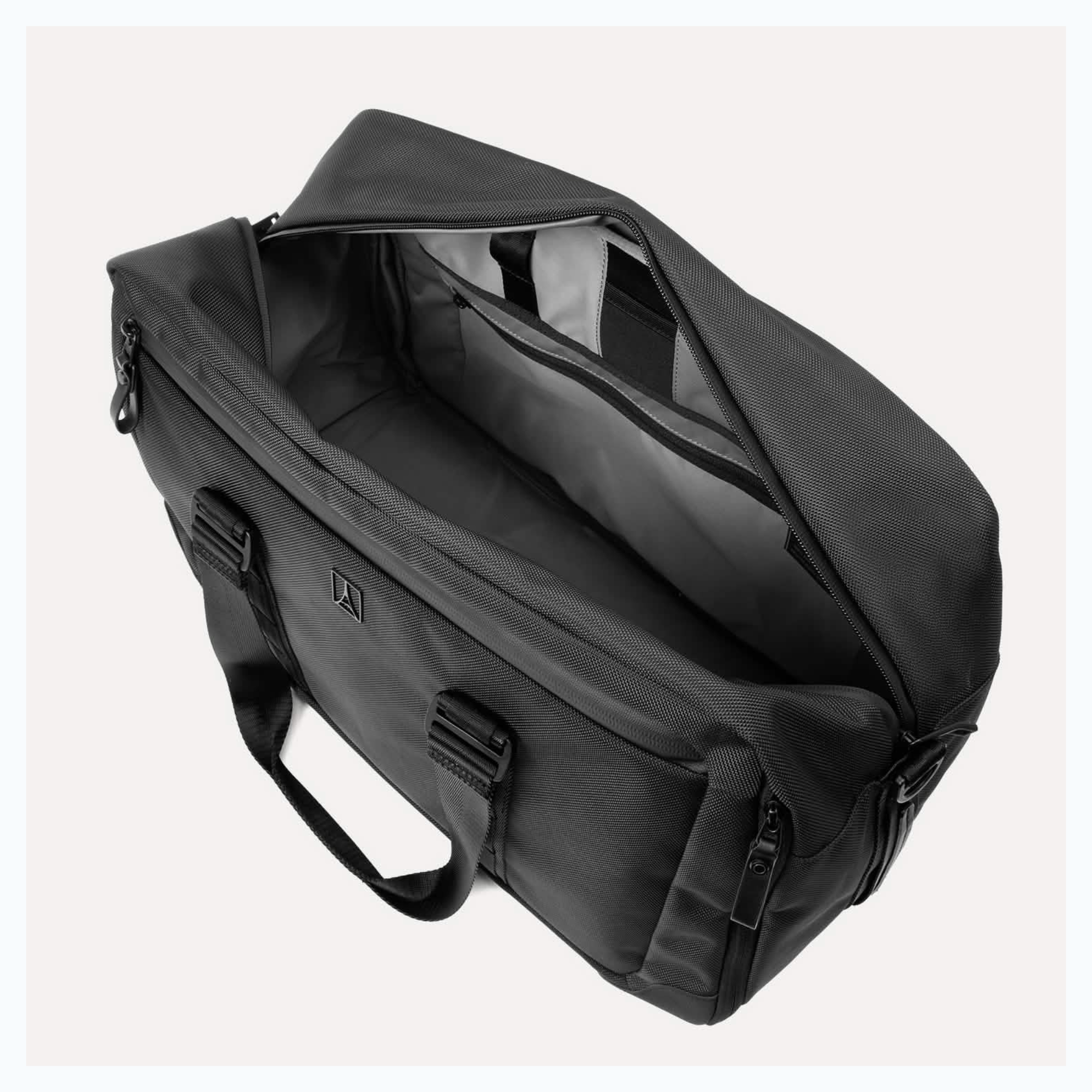 Travelpro Altitude Double Expansion Duffel