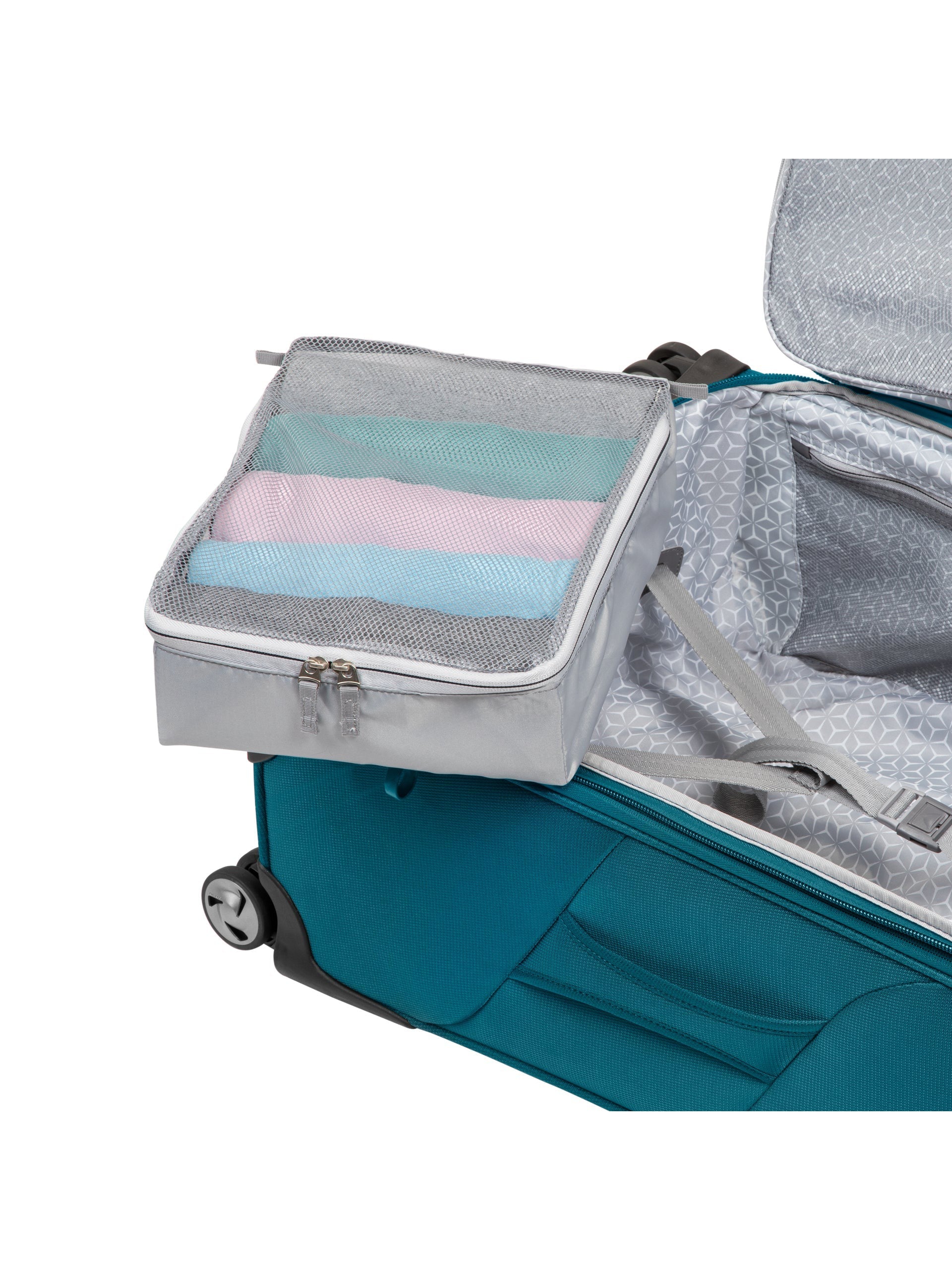 Ricardo Beverly Hills Seahaven 2.0 Medium Check-In 26"