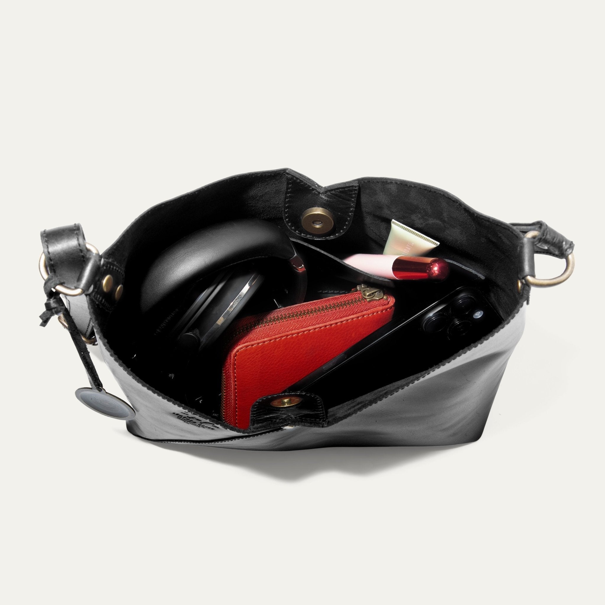 Simple Mini "V" Hobo