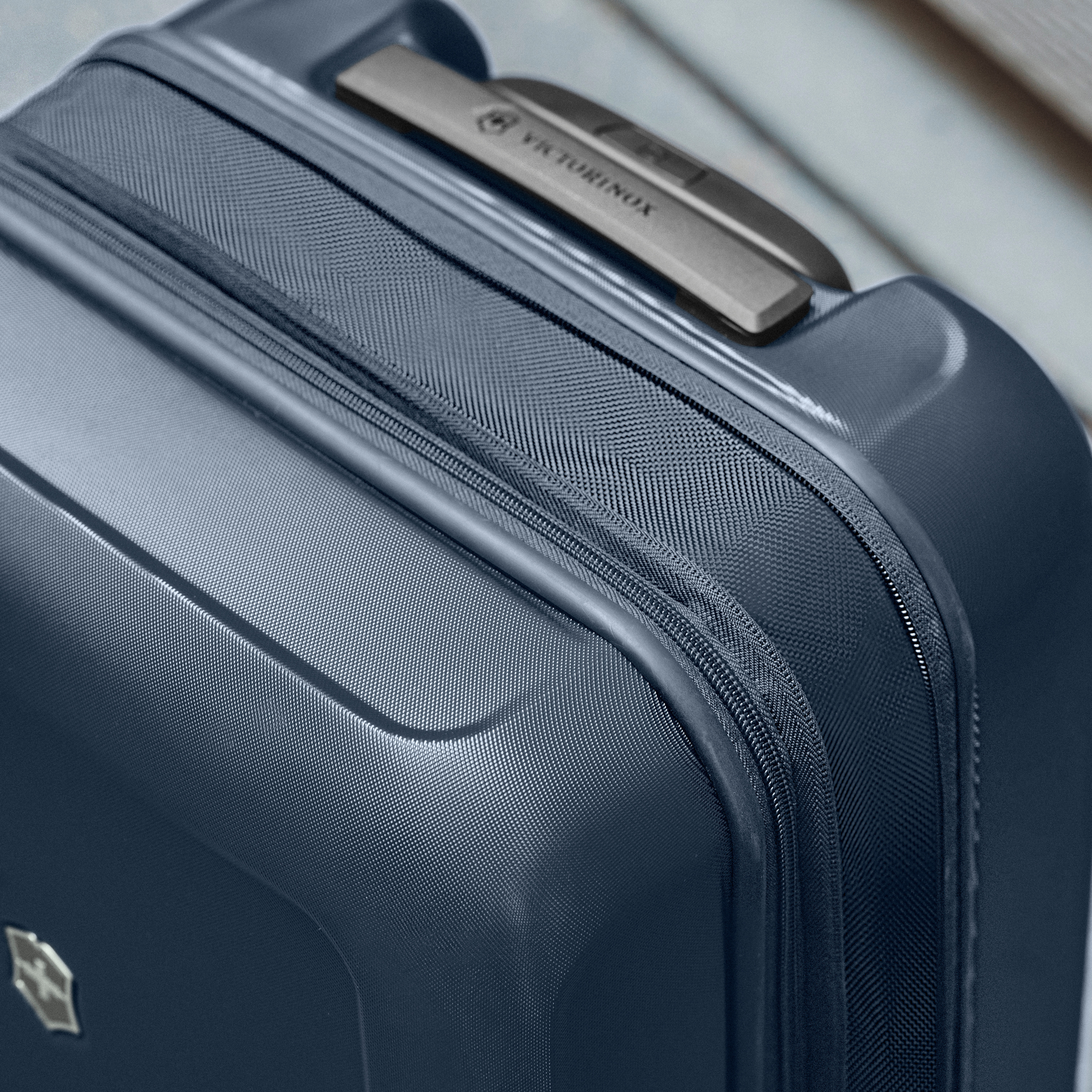 Victorinox Connex Hardside Spinner