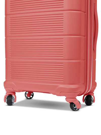 American Tourister Stratum 2.0 Hardside Medium Spinner 24"