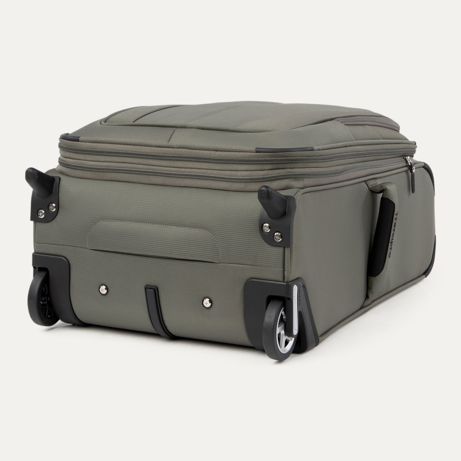 Travelpro Maxlite 5 Carry-On Expandable Rollaboard