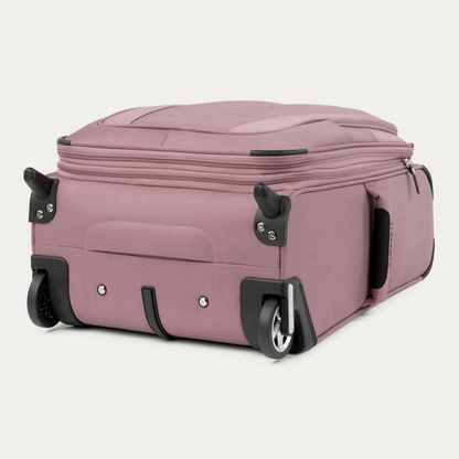 Travelpro Maxlite 5 Carry-On Expandable Rollaboard