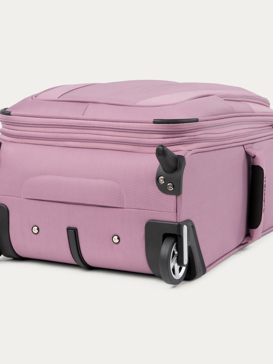 Maxlite 5 Carry-On Expandable Rollaboard