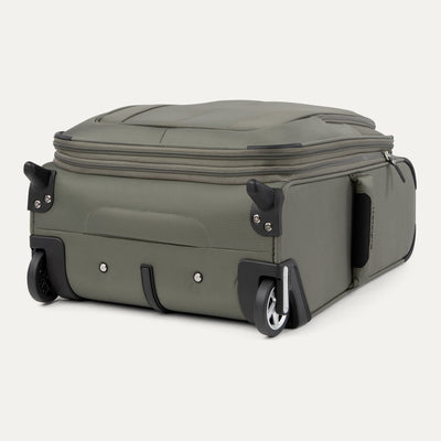 Travelpro Maxlite 5 International Carry-On Expandable Rollaboard