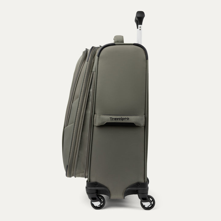 Travelpro Maxlite 5 Expandable Softside Spinner
