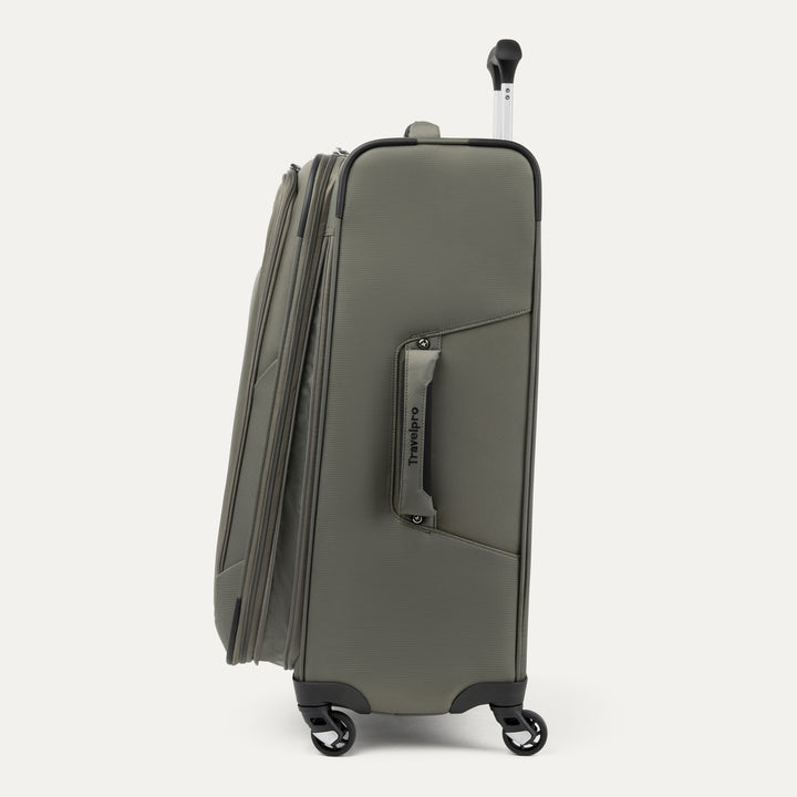 Travelpro Maxlite 5 Expandable Softside Spinner