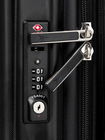 Travelpro Maxlite Air Expandable Hardside Spinner