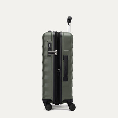 Travelpro Maxlite Air V2 Hardside Spinner