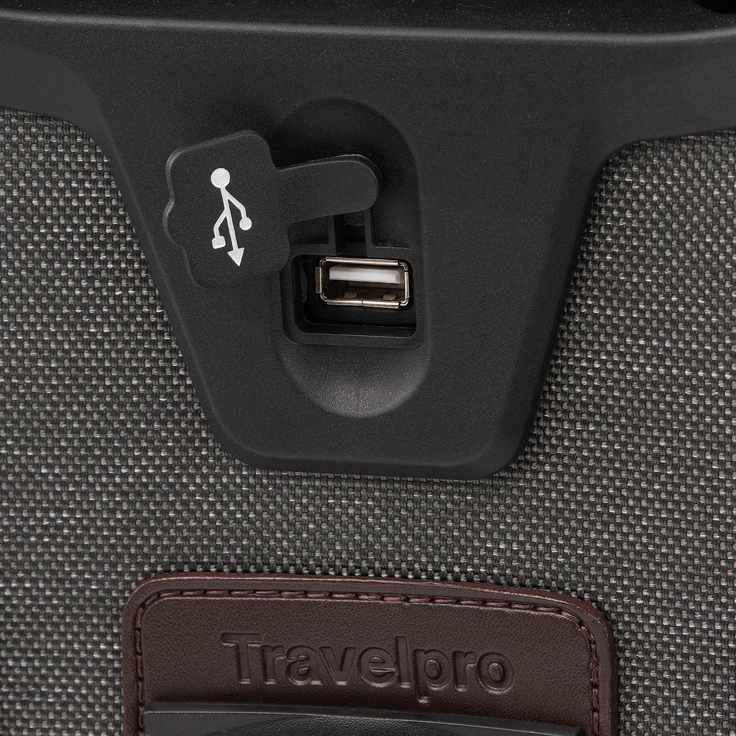 Travelpro Platinum Elite International Expandable Carry-On Spinner