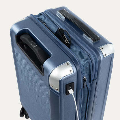 Travelpro Platinum Elite Hardside Spinner
