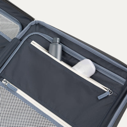 Travelpro Platinum Elite Hardside Spinner