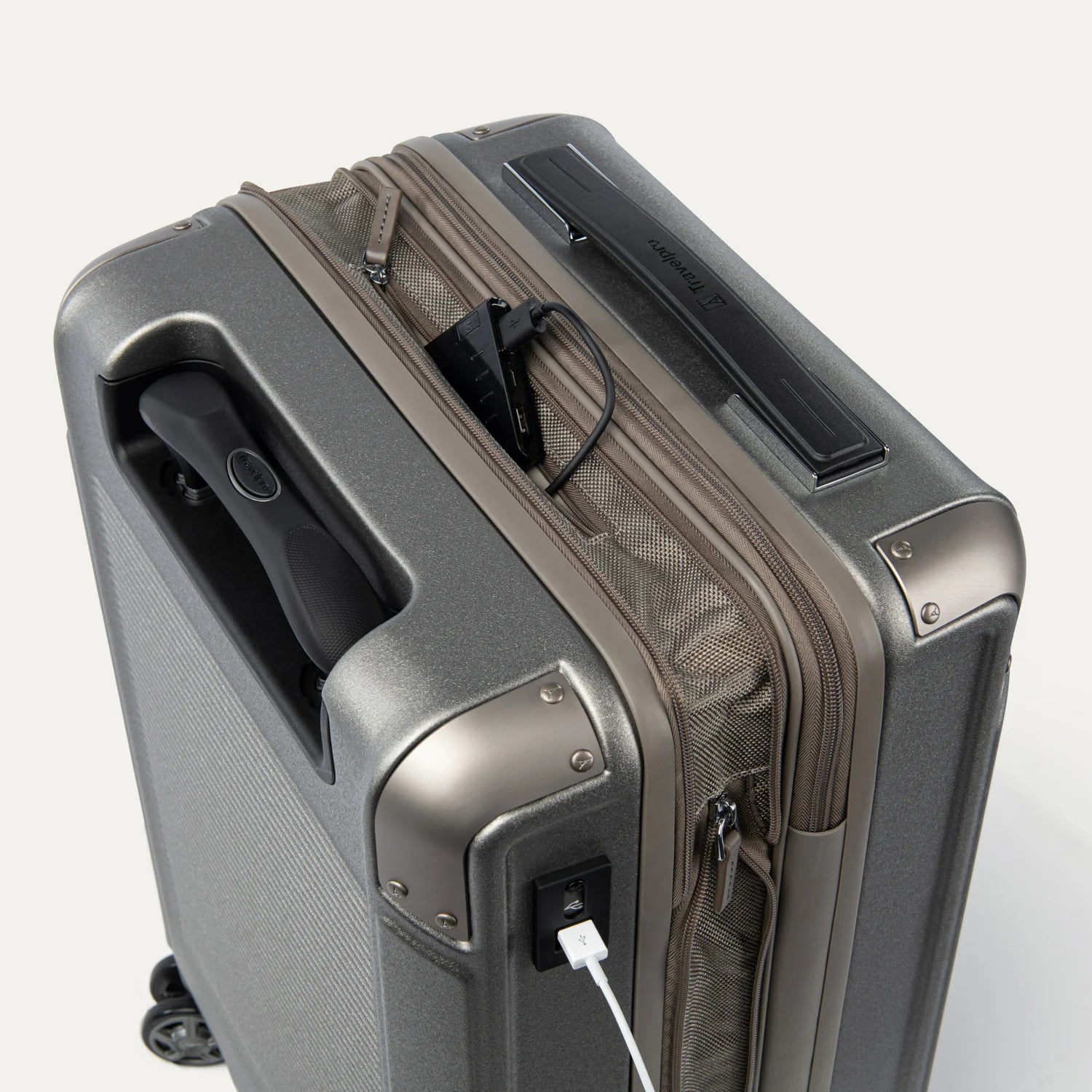 Travelpro Platinum Elite Hardside Spinner