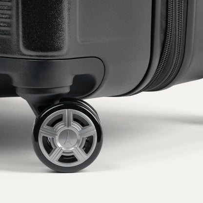 Travelpro Platinum Elite Hardside Spinner