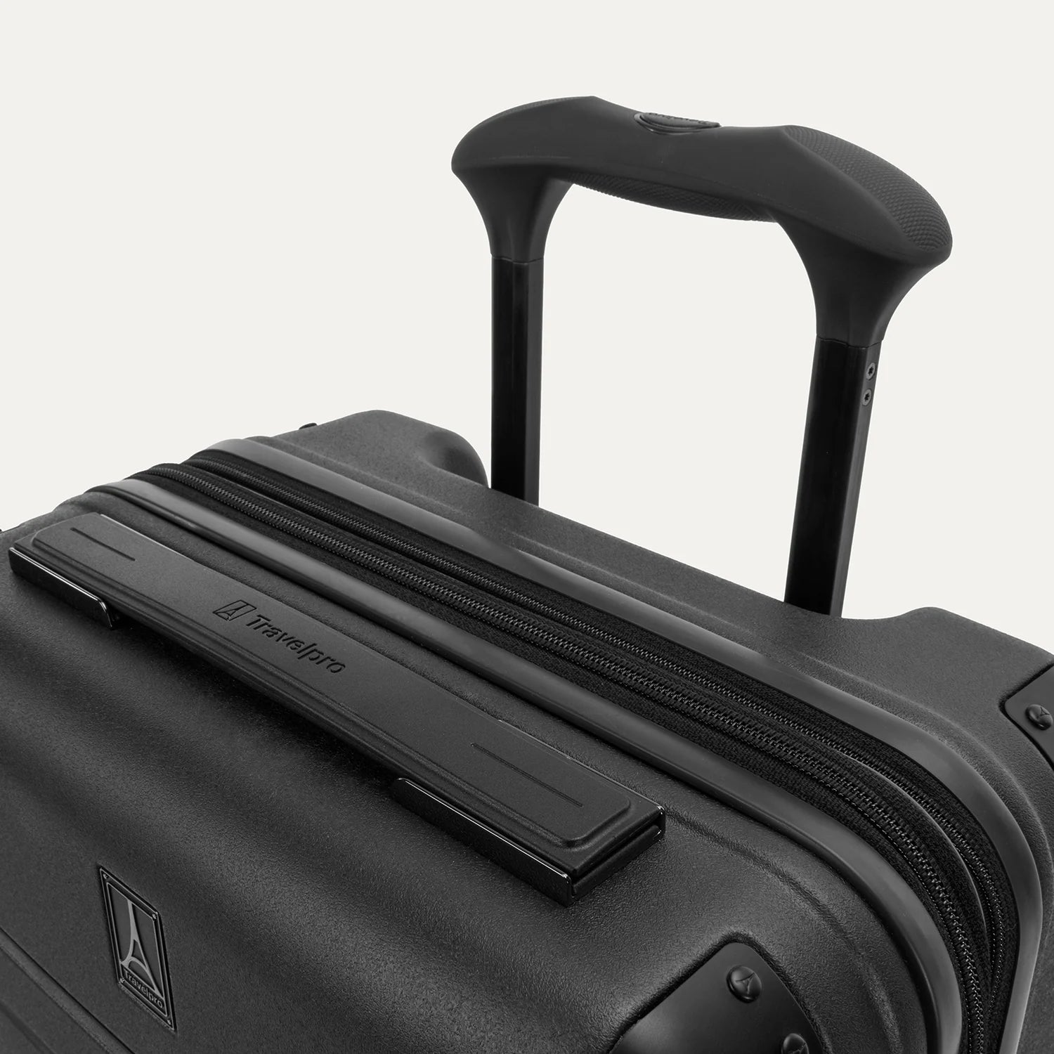 Travelpro Platinum Elite Hardside Expandable Spinner