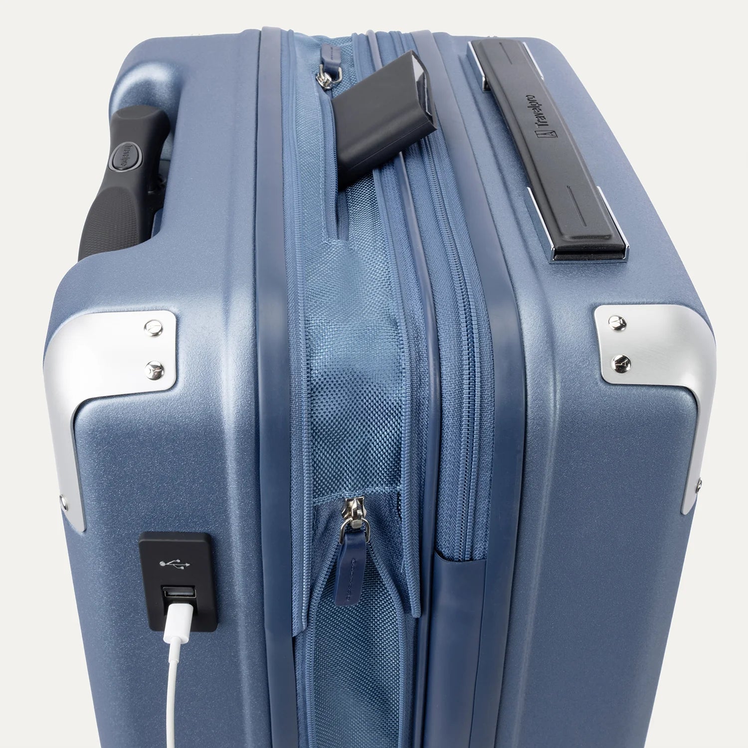 Travelpro Platinum Elite Hardside Expandable Spinner