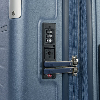 Travelpro Platinum Elite Hardside Expandable Spinner