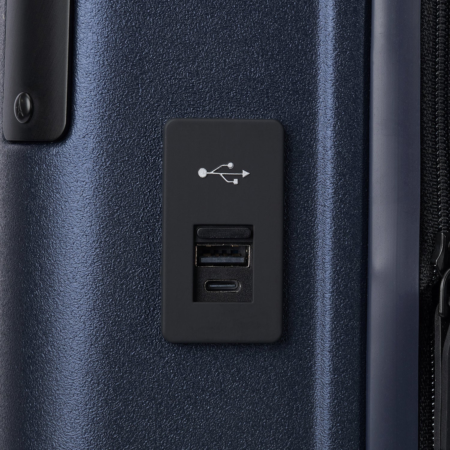 Travelpro Platinum Elite Hardside Expandable Spinner