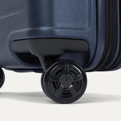 Travelpro Platinum Elite Hardside Expandable Spinner