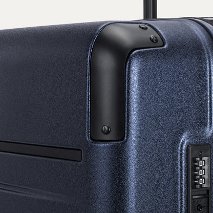 Travelpro Platinum Elite Hardside Expandable Spinner