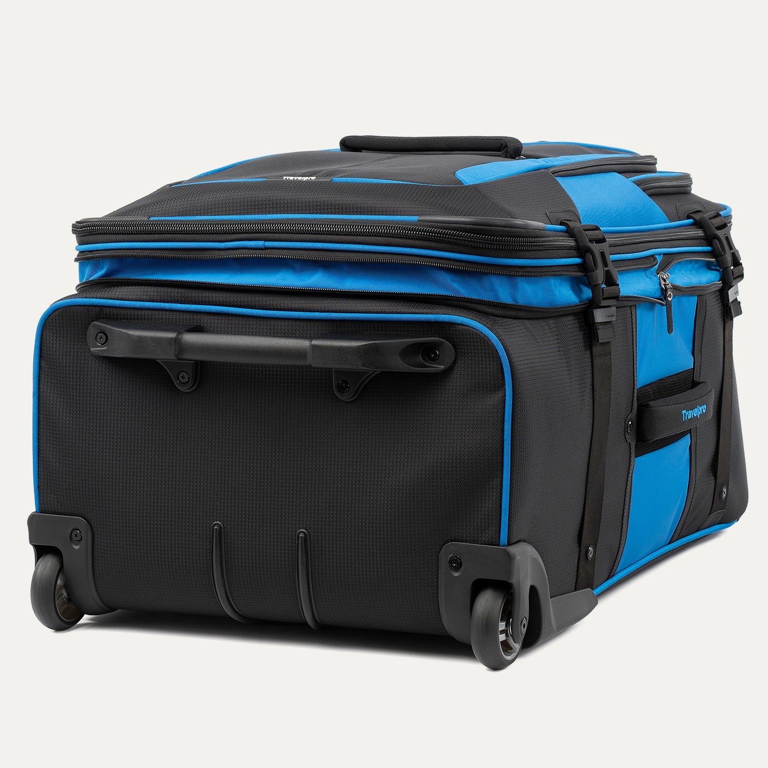 Travelpro Bold Expandable Softside Rollaboard