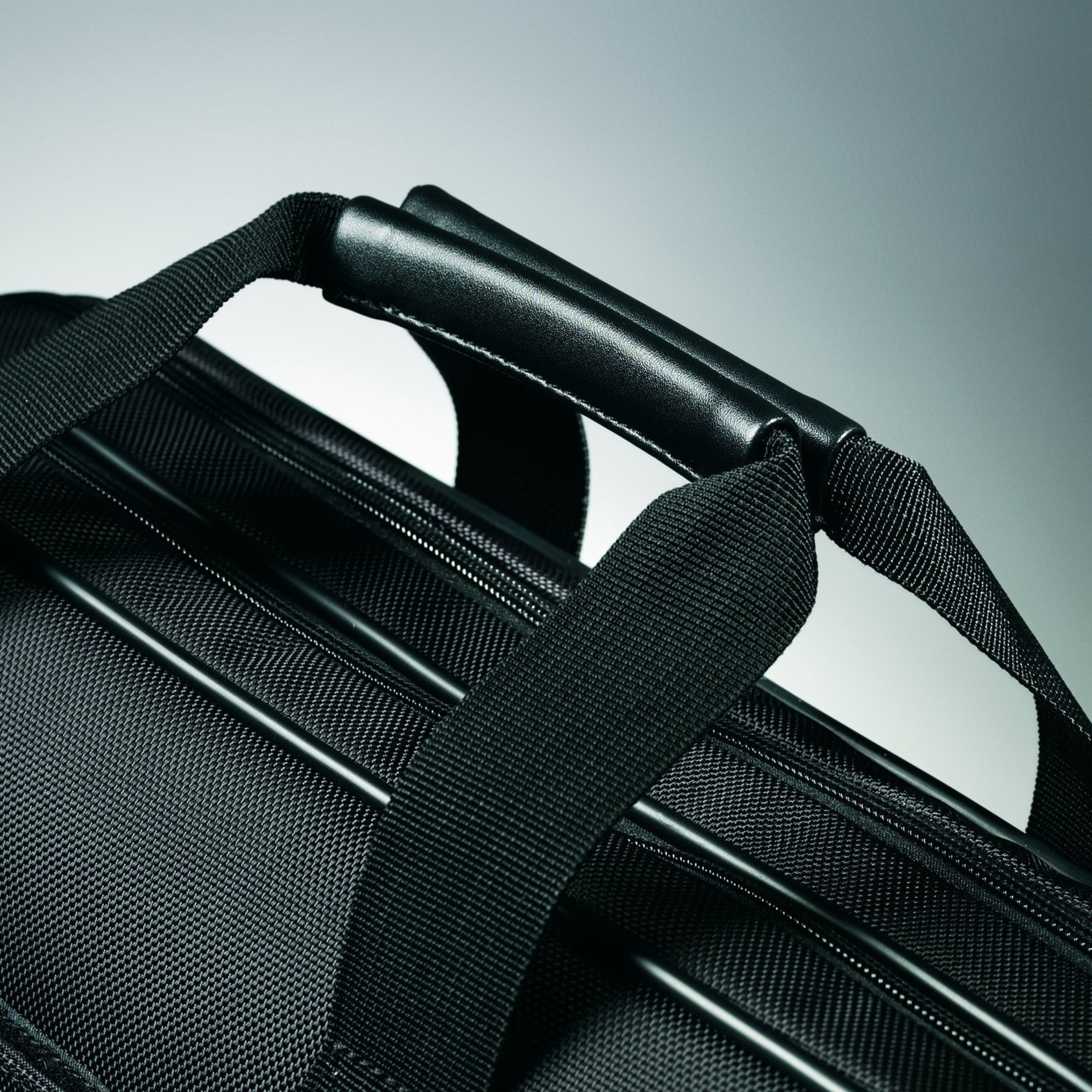 Classic Wheeled Business Case 15.6"