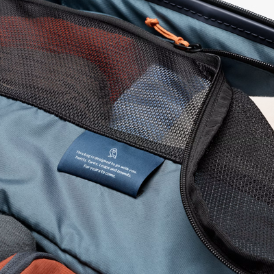 Bellroy Transit Check-In Large