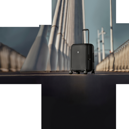 Victorinox Connex Hardside Spinner