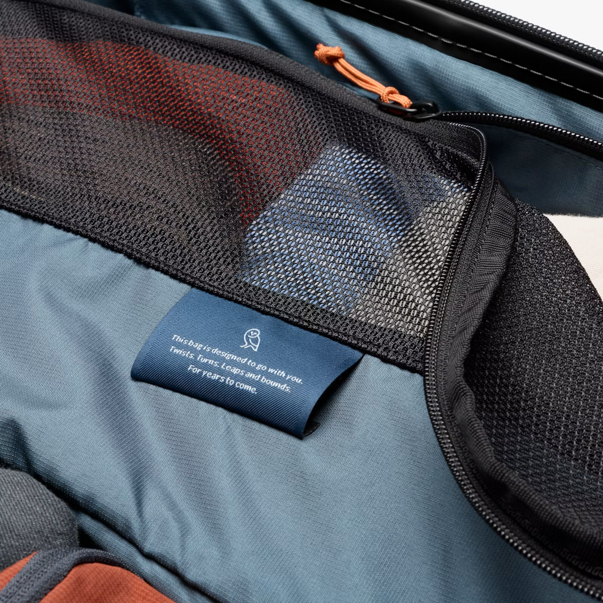 Bellroy Transit Check-In Large
