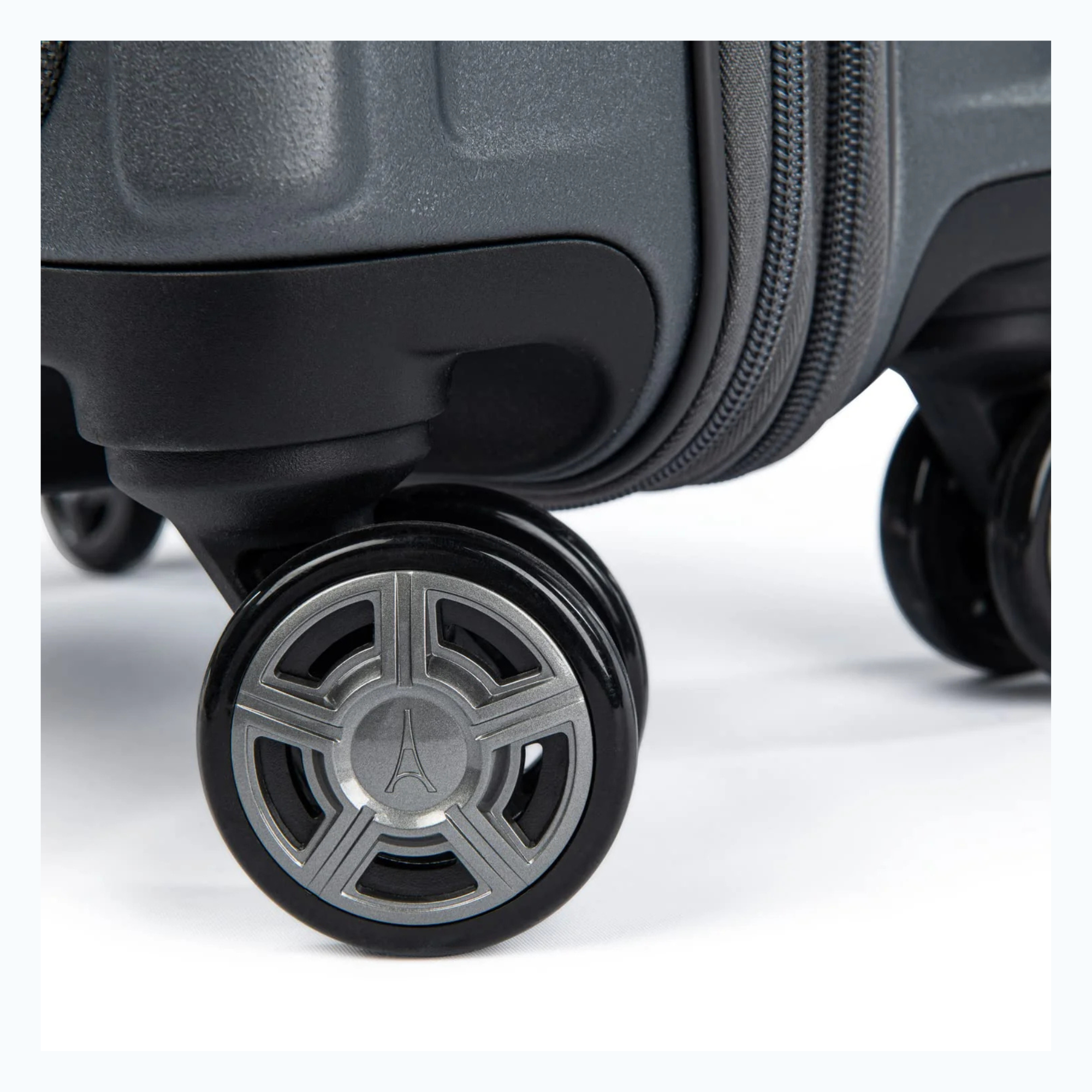 Travelpro Platinum Elite Compact Carry-on Business Plus Expandable Hardside Spinner