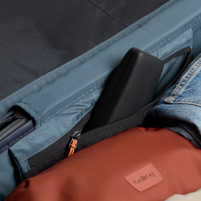 Bellroy Transit Check-In Large
