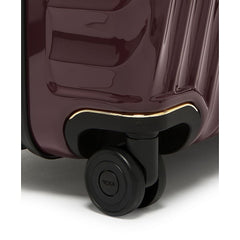 19 Degree Extended Trip Expandable 4 Wheeled P/C