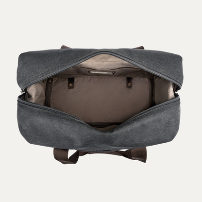 Travelpro Platinum Elite Drop-Bottom Weekender