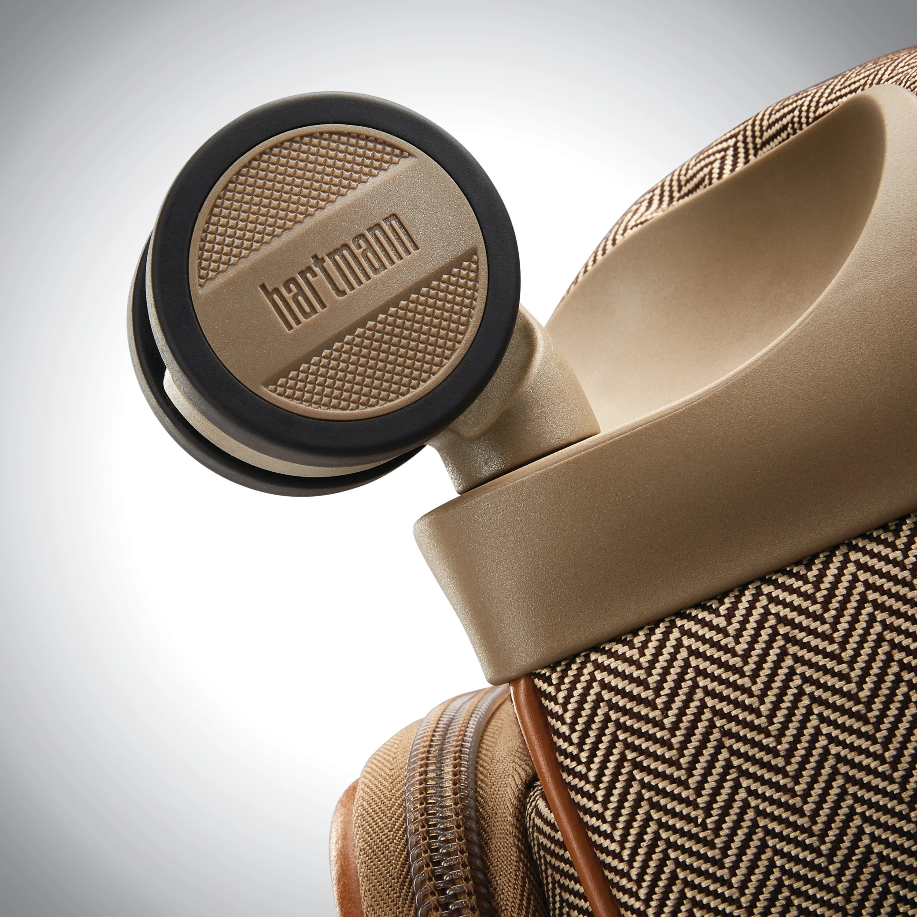 Hartmann Herringbone Deluxe Medium Journey Expandable Spinner Medium