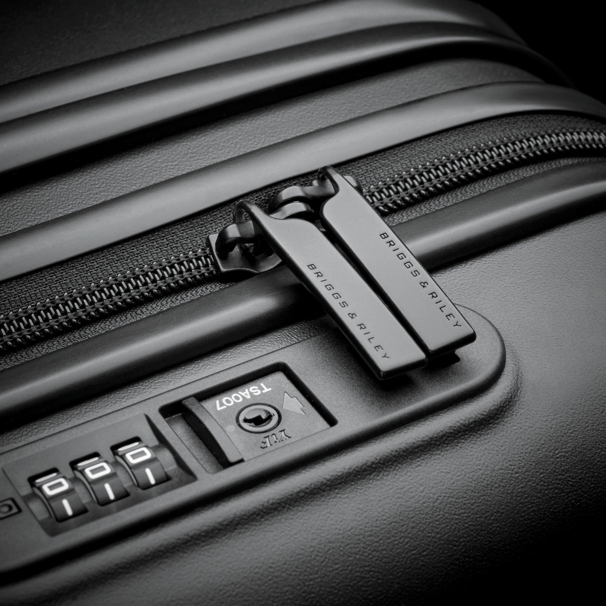 Briggs & Riley Sympatico Extra Large Spinner