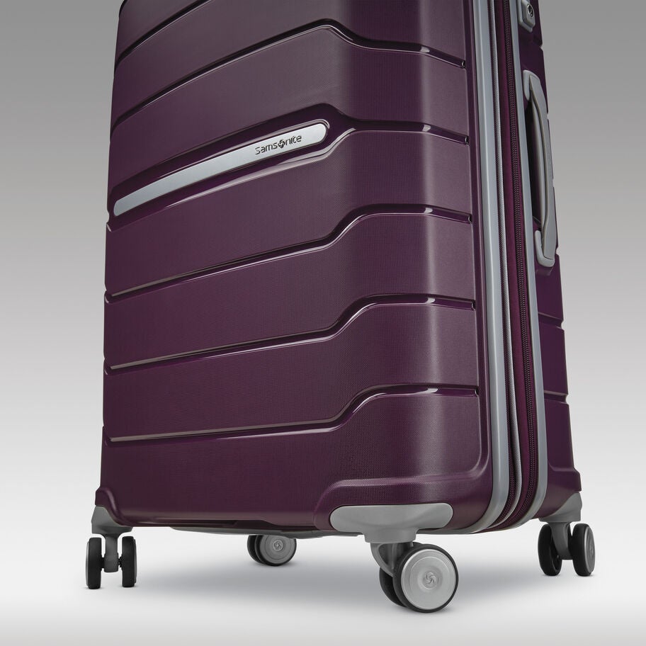 Samsonite Freeform Hardside Spinner