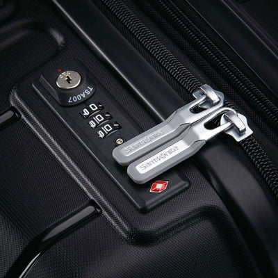 Samsonite Freeform Hardside Spinner