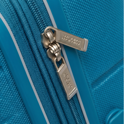 American Tourister Stratum 2.0 Hardside Medium Spinner 24"