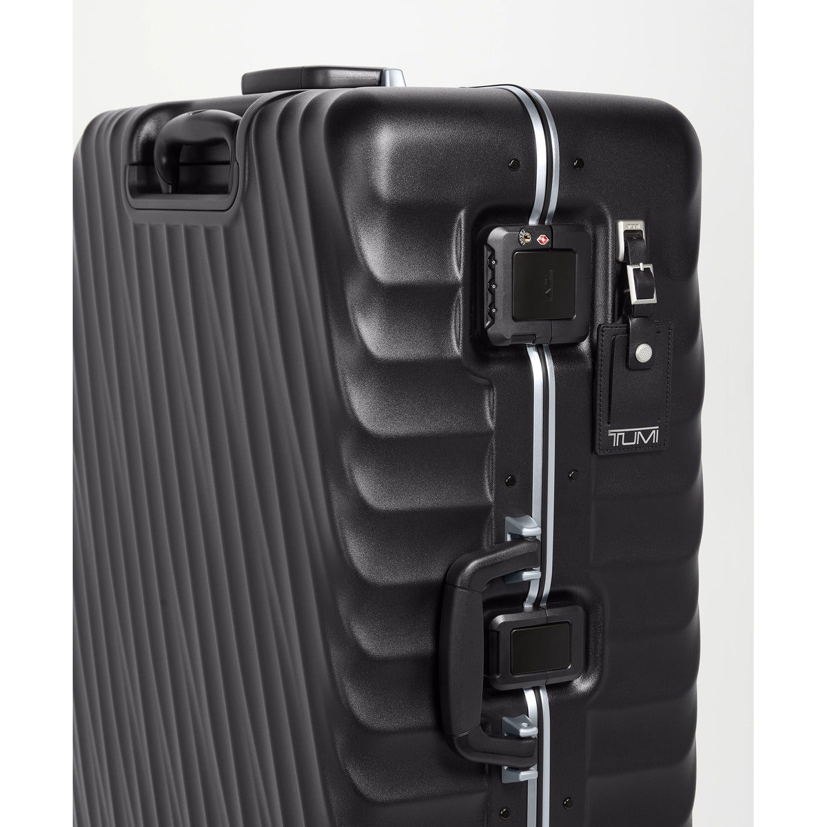 Tumi 19 Degree Frame 4 Wheeled Luggage - Black Texture / Extended Trip