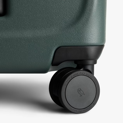 Bellroy Transit Check-In Large