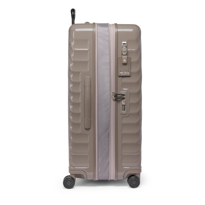 Tumi 19 Degree Extended Trip Expandable 4 Wheeled P/C