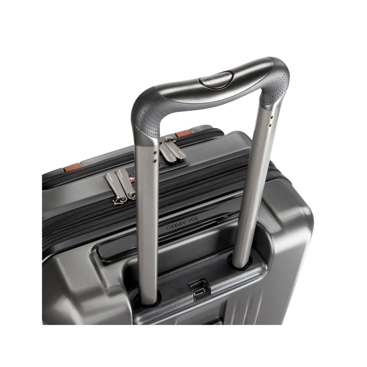 Ricardo Beverly Hills Montecito 2.0 Front Opening Carry-On