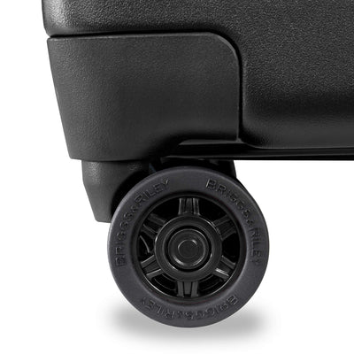 Briggs & Riley Sympatico Domestic Expandable Spinner