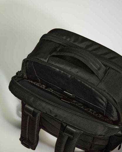 Discovery Backpack in Carbon Black