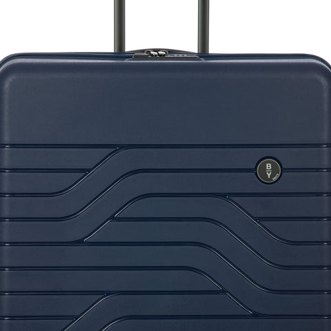 Ulisse Expandable Spinner 30" - Voyage Luggage