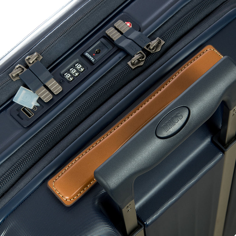 Brics Taormina Ultra-Light With Pocket Expandable Spinner 21"